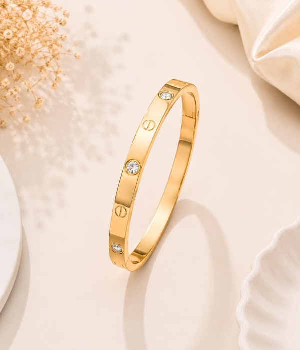 Anti Tarnish Gold Bracelet with Crystal Details