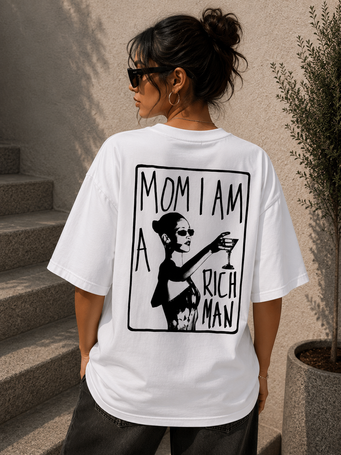 Women Graphic Oversized T-Shirt | Mom I Am A Rich Man Cotton Tee