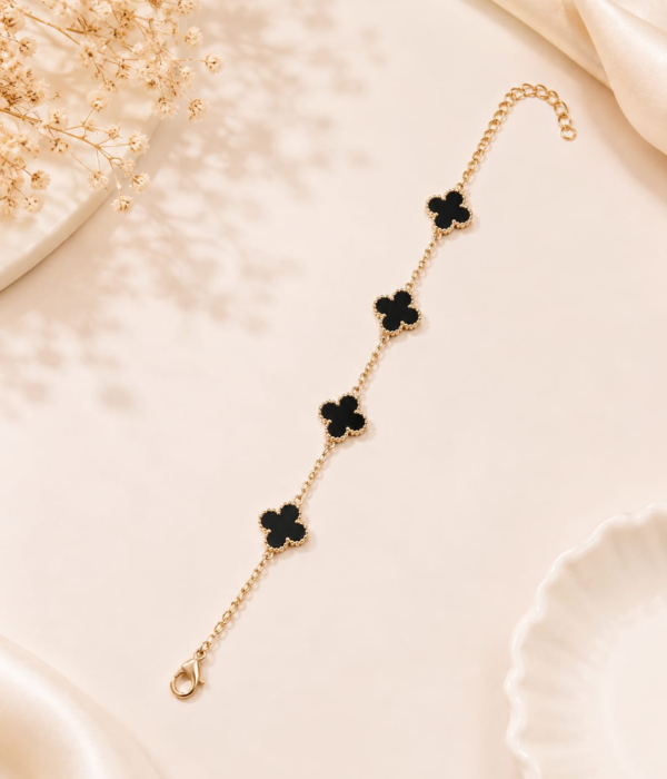 Anti Tarnish Black Clover Bracelet – Gold Finish